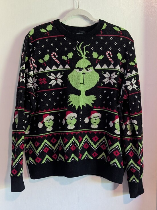 Forever 21 Sweaters - Forever 21 Plus+ Grinch Christmas sweater size XL